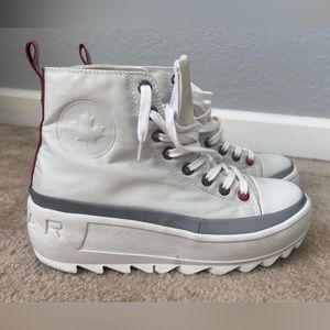 Pajar Canada boots women, size 9-9.5